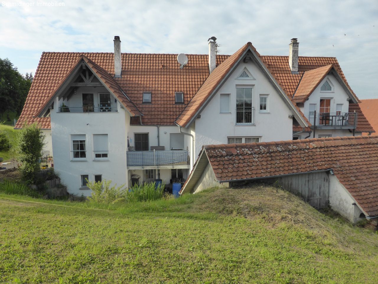 Traumhafte 3-Zimmer-Wohnung mit Balkon und Fernblick in Mittelbuch