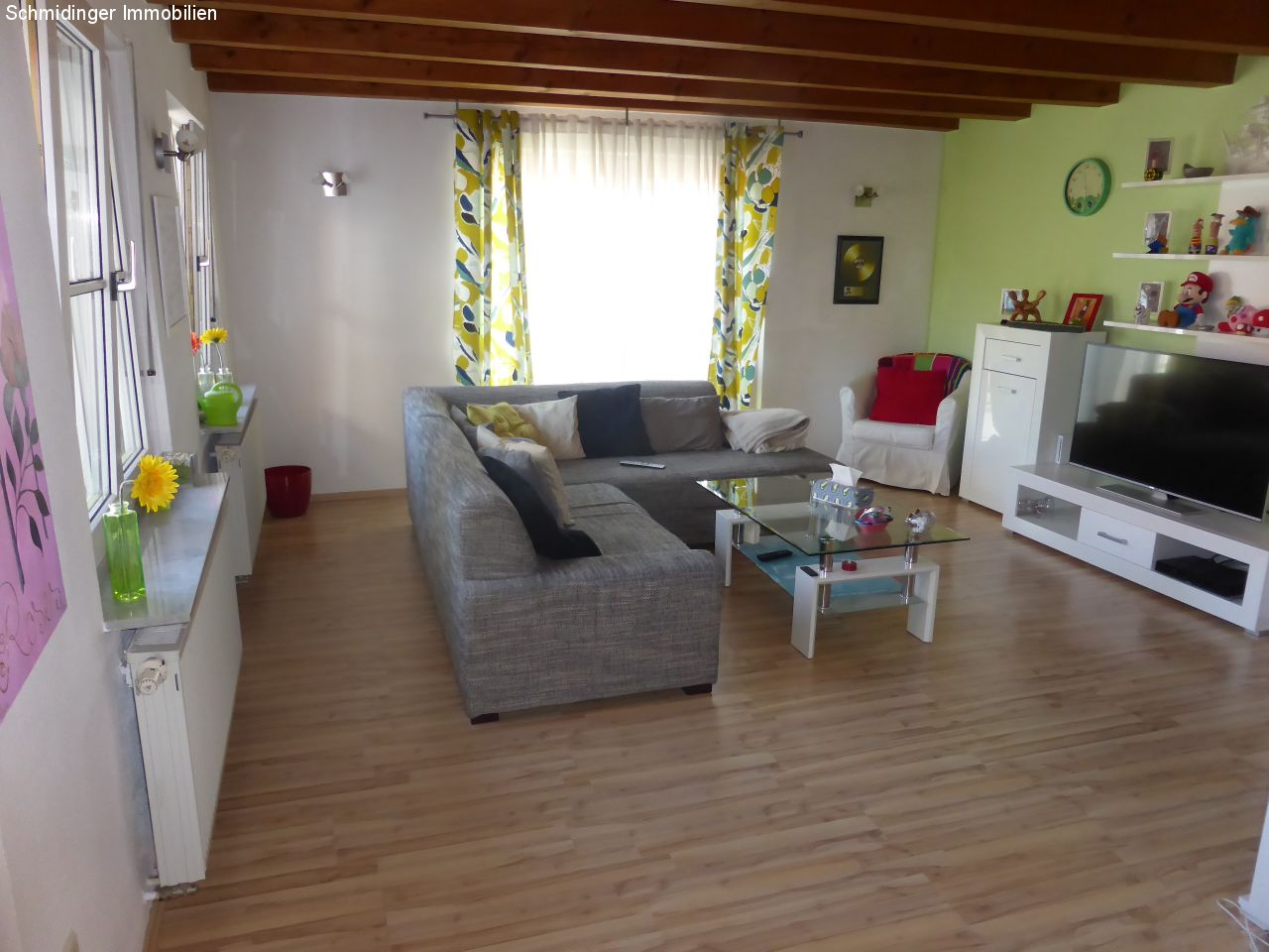 Traumhafte 3-Zimmer-Wohnung mit Balkon und Fernblick in Mittelbuch
