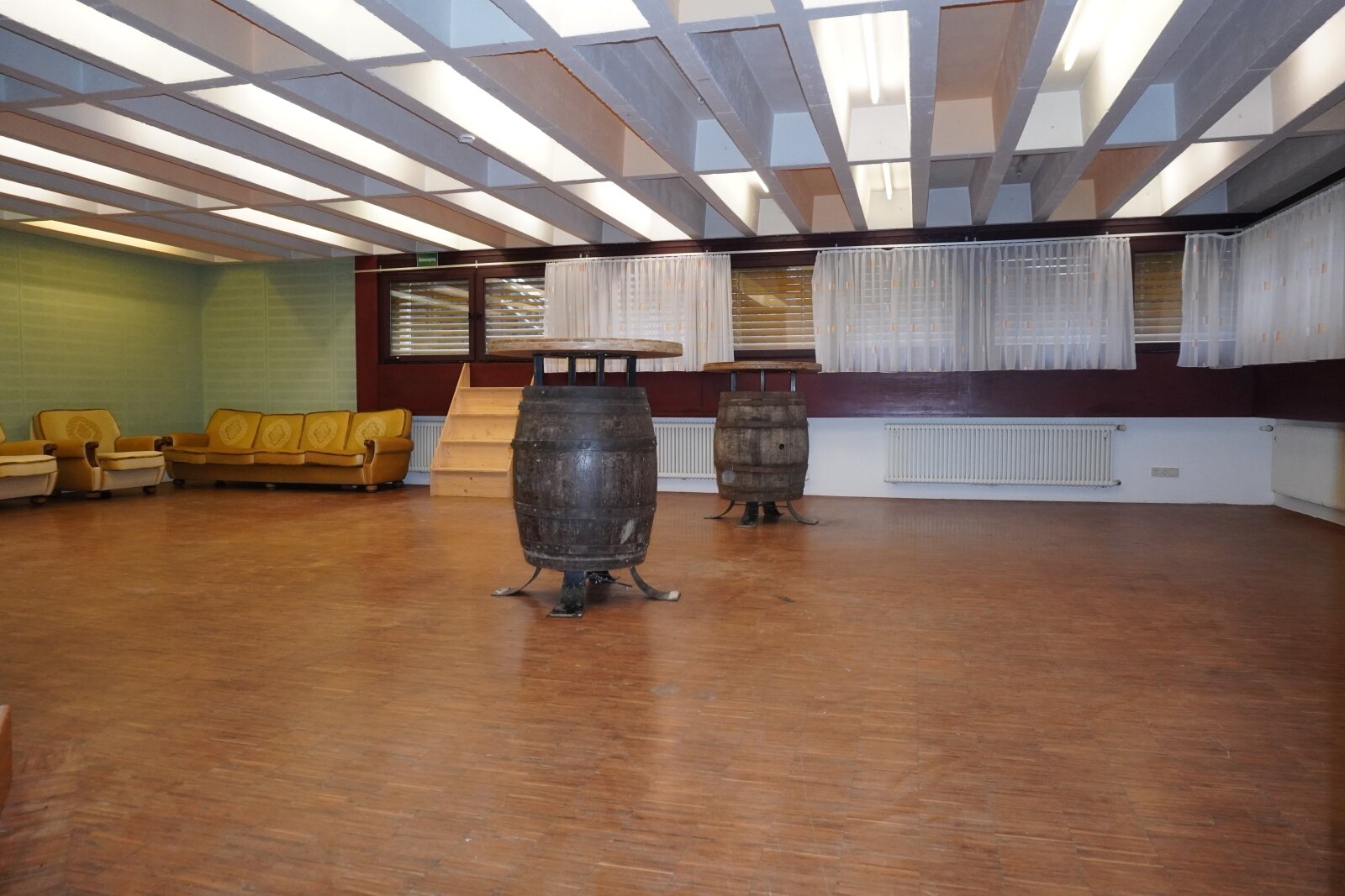 Großzügige Gewerbefläche im Untergeschoss