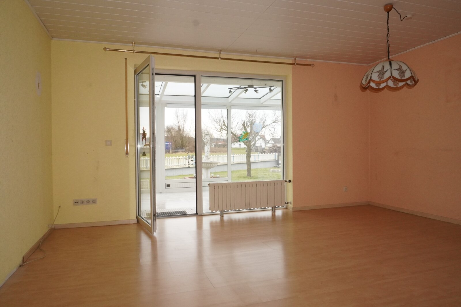 Zu verkaufen : Solides 2 Familienhaus mit ELW in Westerheim