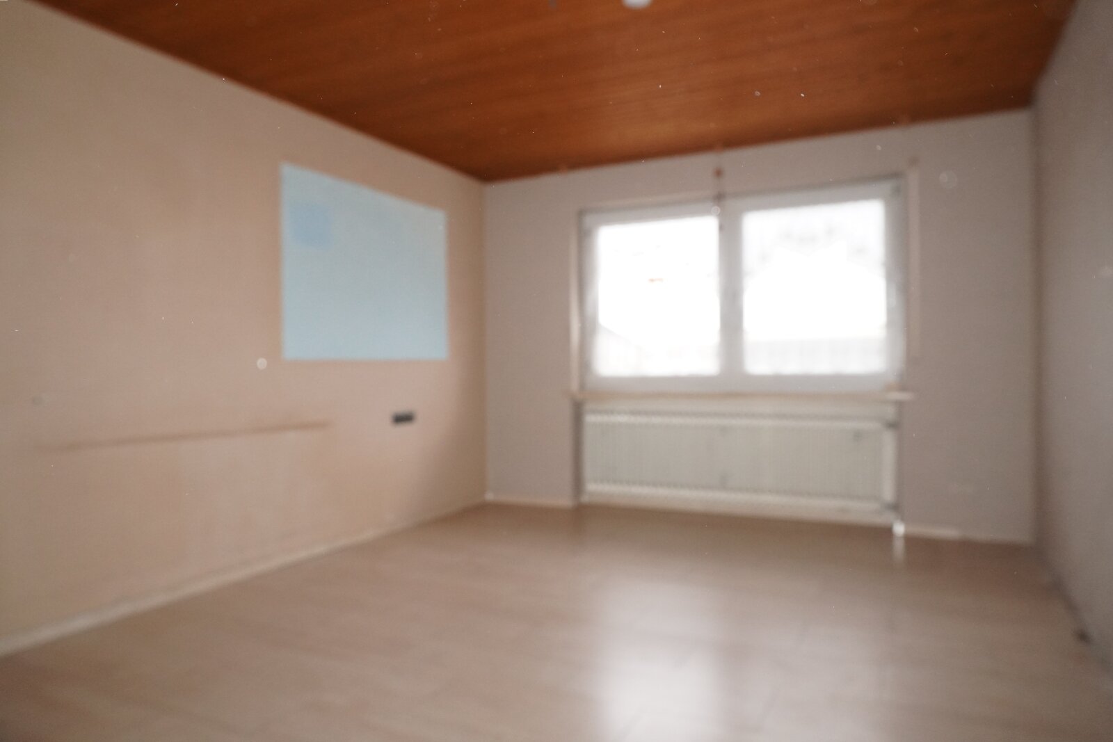 Zu verkaufen : Solides 2 Familienhaus mit ELW in Westerheim