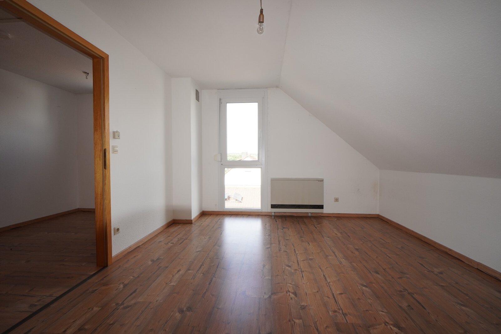 Ruhiges Reiheneckhaus in Ummendorf mit Garage