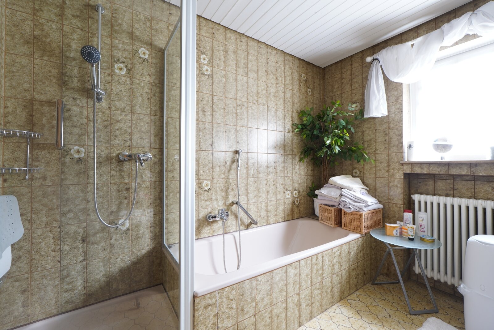 Großzügiges EFH mit Wintergarten und viel Platz für die Familie