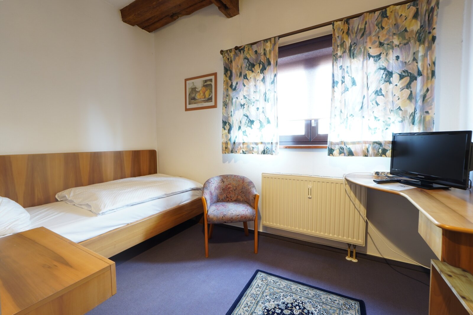 Landhotel Adler ca 7 % Rendite mit 4 Wohnungen und  5 Gästezimmer