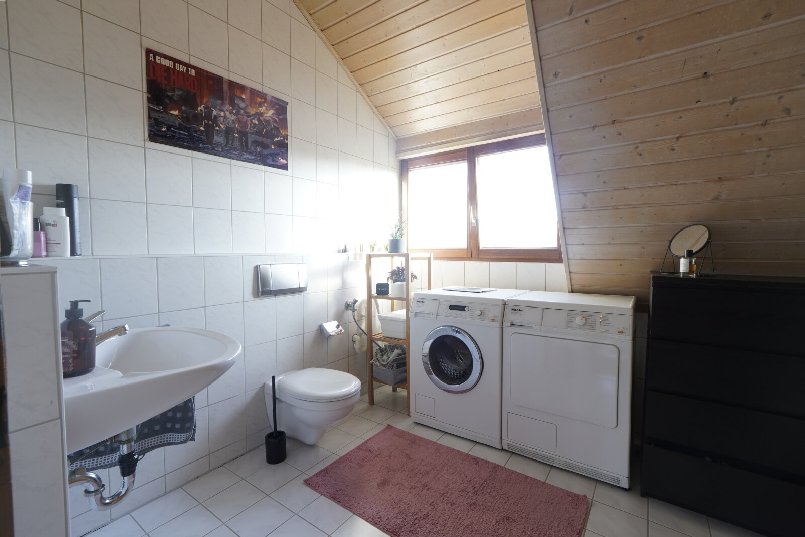 Zuhause voller Wärme und LichtCharmante Maisonette mit Wohlfühlfaktor in Schönebürg