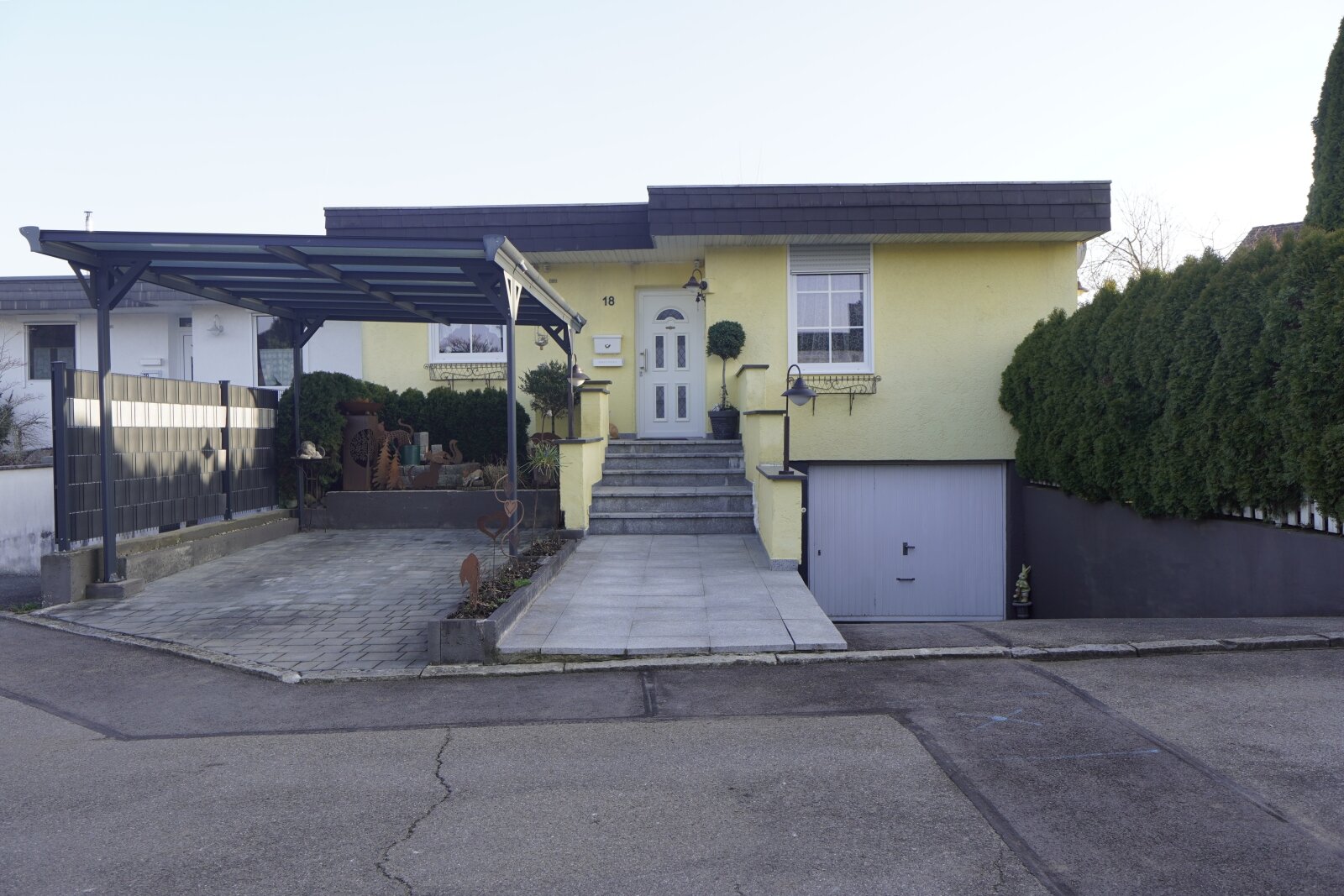 Moderner Bungalow mit Wohlfühlfaktor – Ruhige Lage und großzügiges Grundstück in Gaisbeuren