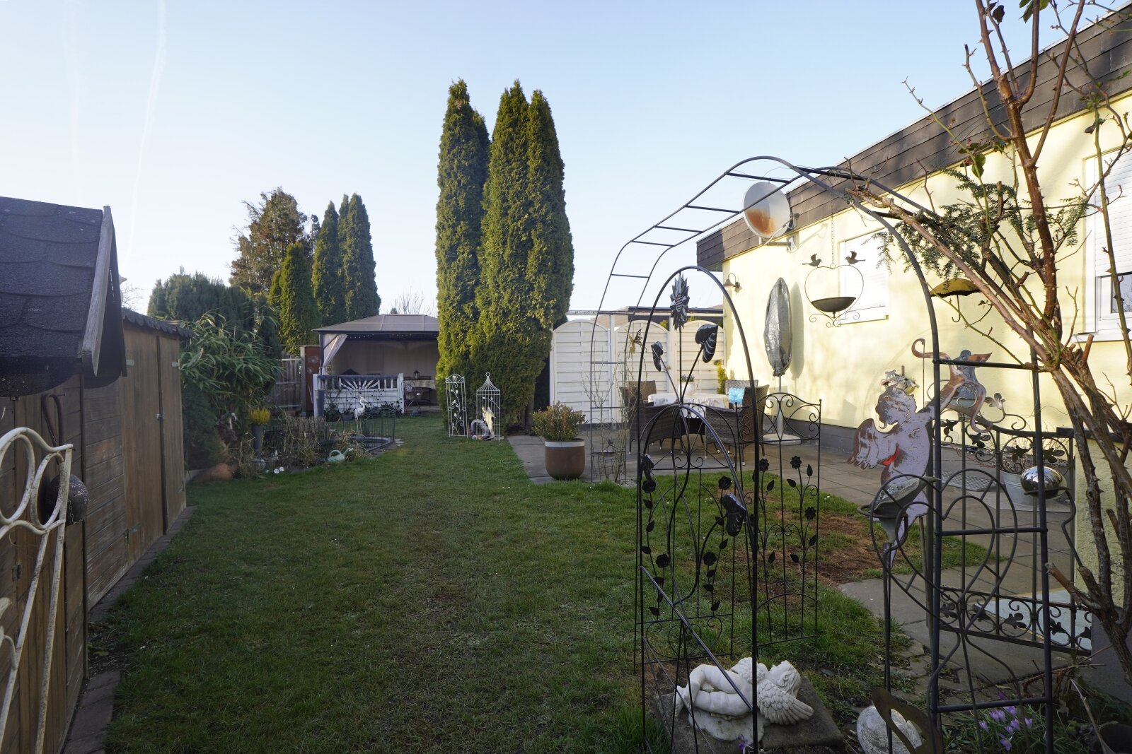 Moderner Bungalow mit Wohlfühlfaktor – Ruhige Lage und großzügiges Grundstück in Gaisbeuren