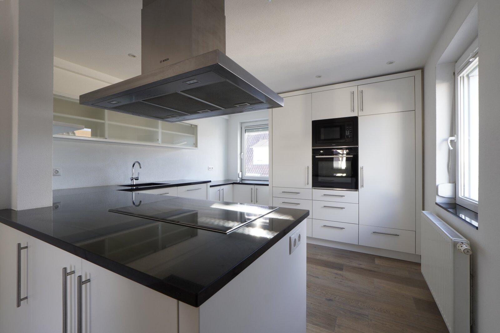 Flexibles Haus mit 2 Einheiten in Friedrichshafen Stadtnähe