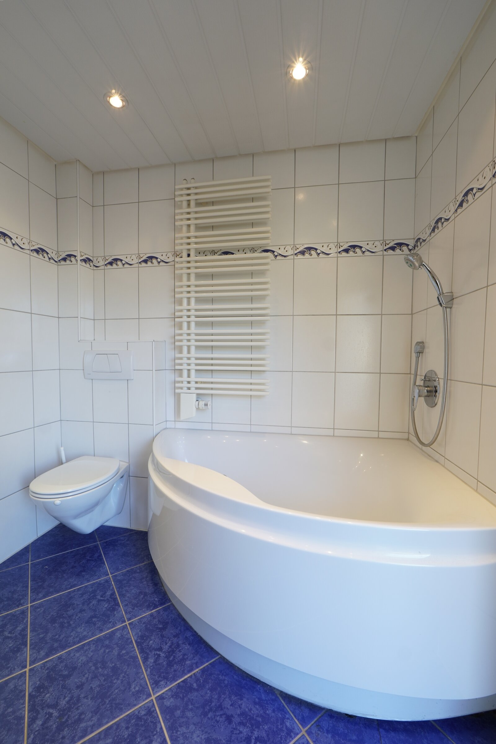 Flexibles Haus mit 2 Einheiten in Friedrichshafen Stadtnähe