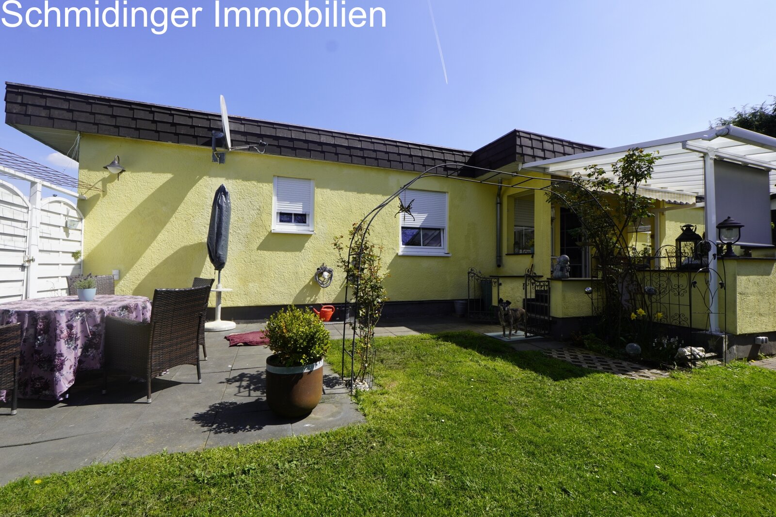 Moderner Bungalow mit PV Anlage  – Ruhige Lage und großzügiges Grundstück in Gaisbeuren