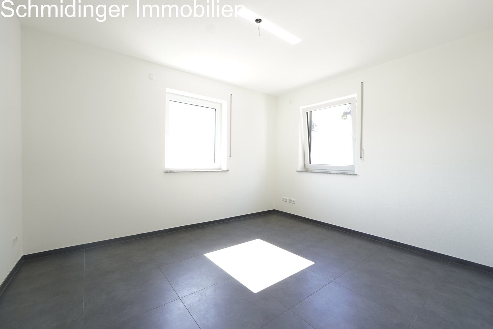 Modernes Stadtleben – Gemütliche 3-Zimmer-Wohnung mit Balkon im Herzen von Biberach
