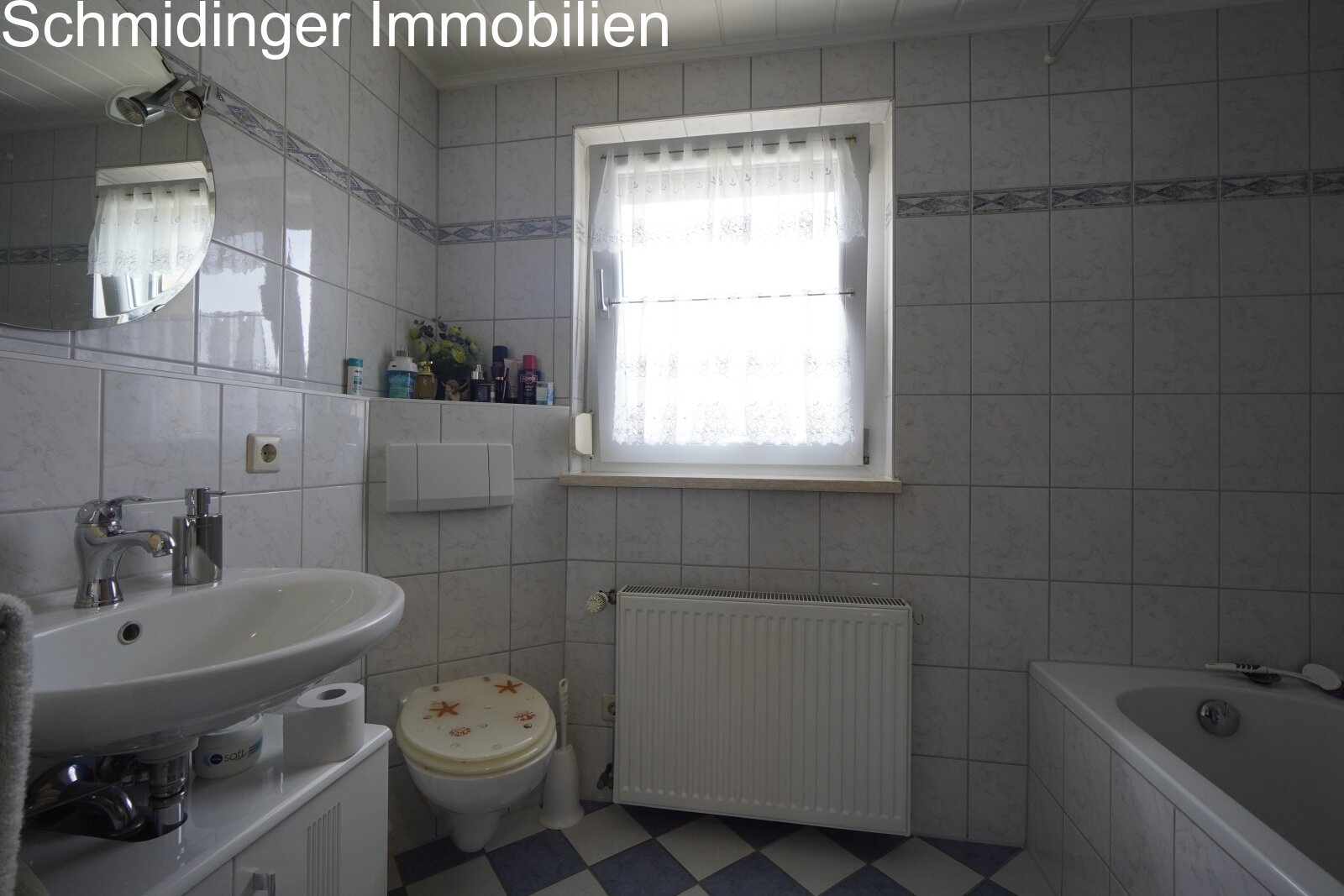 Gemütliches Familienidyll in Aulendorf – Gemütliche Doppelhaushälfte mit Wohlfühlatmosphäre