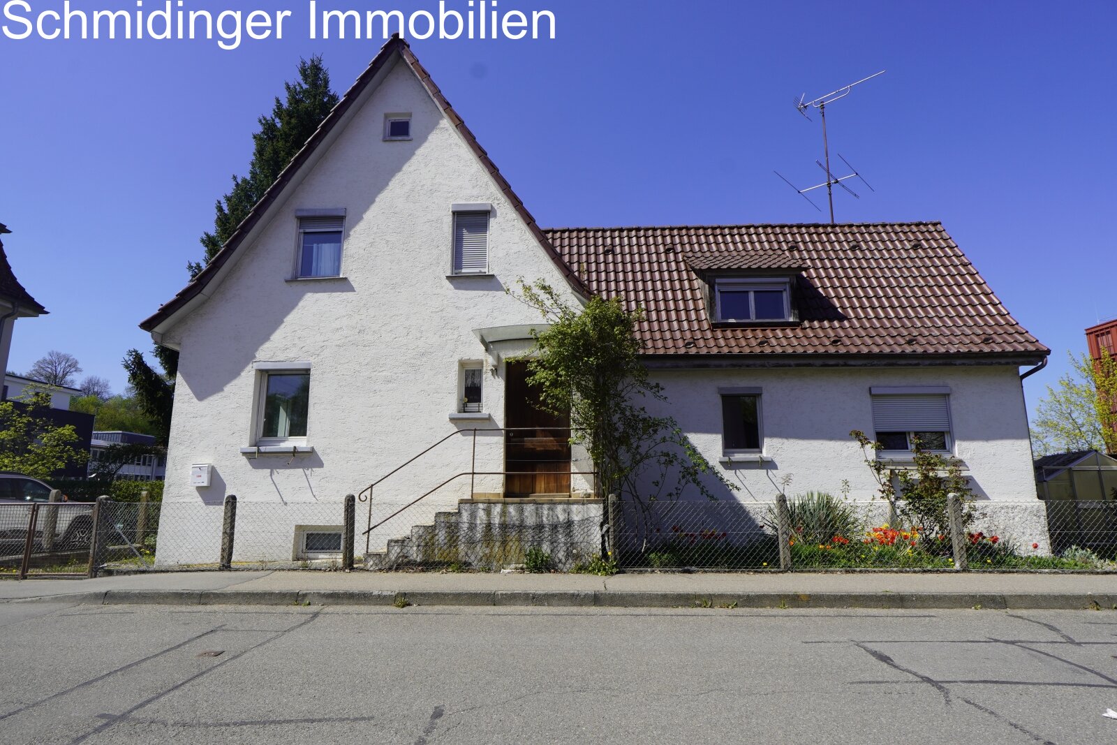 Ruhiges EFH  in Biberach mit 6 Zimmer