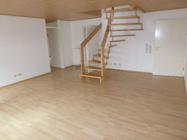 Allmendingen: Preisnachlass auf moderne  4 - Zimmer Maisonette Wohnung mit Balkon in Allmendingen  Allmendingen: Preisnachlass auf moderne  4 - Zimmer Maisonette Wohnung mit Balkon in Allmendingen