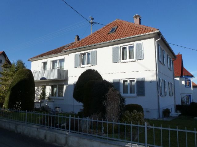 Warthausen: Großes EFH mit 8 Zimmern  ideal für die große Familie bzw als  Büro oder Praxis mit 2 sep. Eingängen  Warthausen: Großes EFH mit 8 Zimmern  ideal für die große Familie bzw als  Büro oder Praxis mit 2 sep. Eingängen