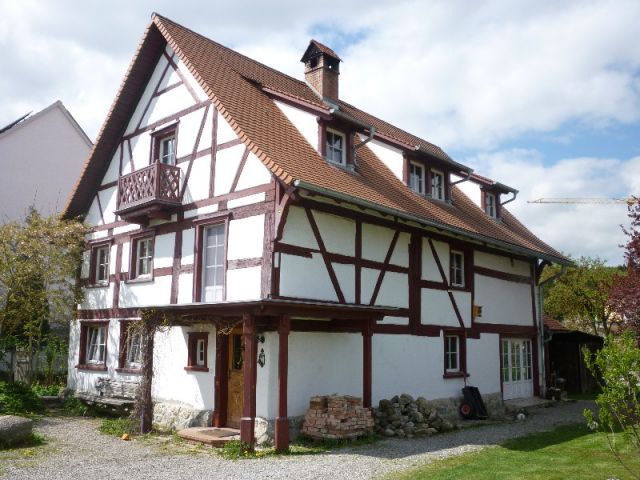Steinhausen: Bezauberndes Einfamilienfachwerkhaus mit sep. Einliegerwohnung in Steinhausen bei Bad Schussenried  Steinhausen: Bezauberndes Einfamilienfachwerkhaus mit sep. Einliegerwohnung in Steinhausen bei Bad Schussenried
