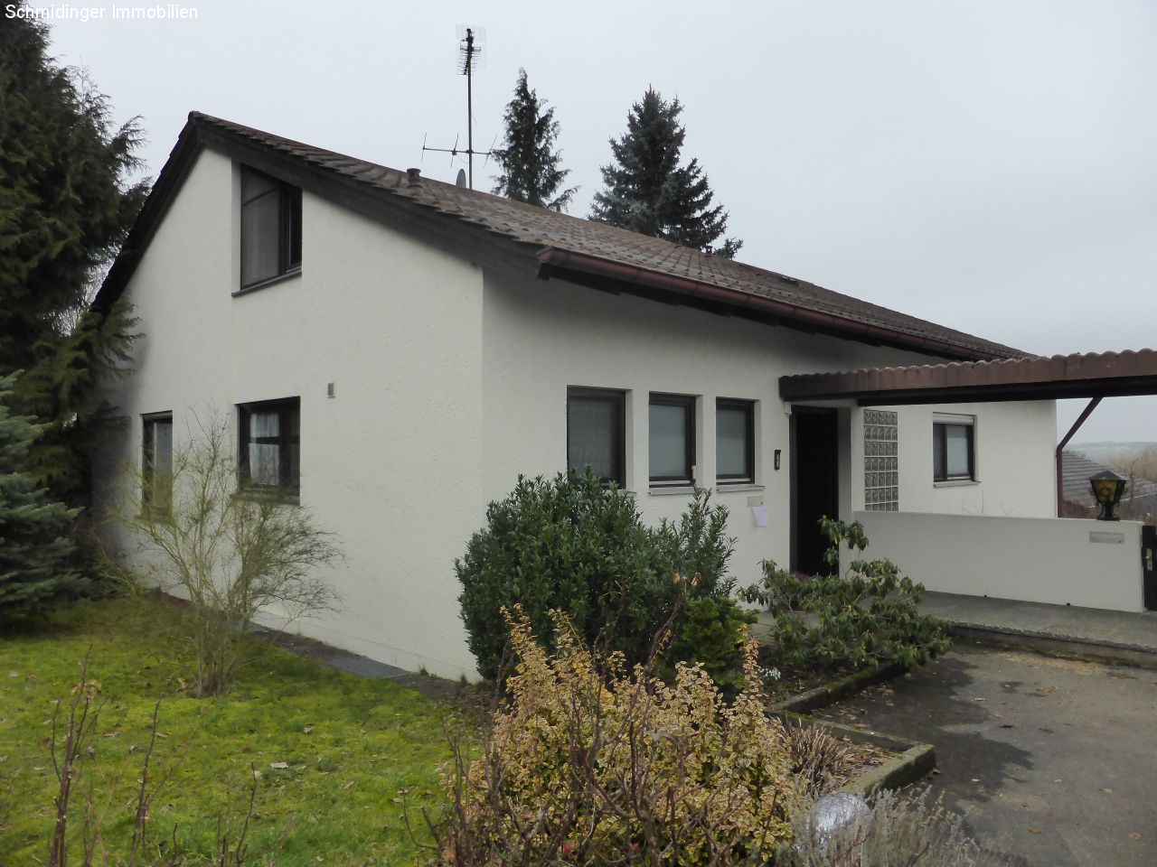 Hochdorf: Einfamilienhaus mit Einliegerwohnung in Hochdorf  Hochdorf: Einfamilienhaus mit Einliegerwohnung in Hochdorf