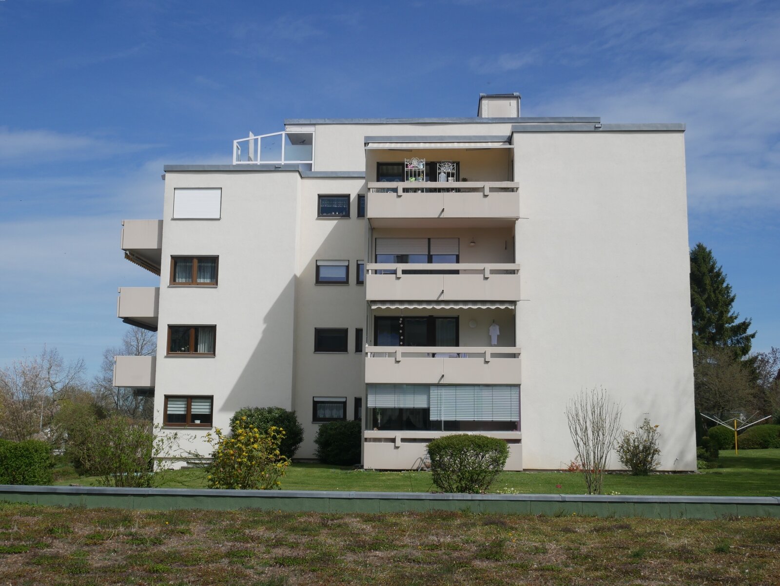 Biberach an der Riß: Aussichtsreiche 3-Zi.Whg. Mittelberg mit Aufzug (provisionsfrei)  Biberach an der Riß: Aussichtsreiche 3-Zi.Whg. Mittelberg mit Aufzug (provisionsfrei)