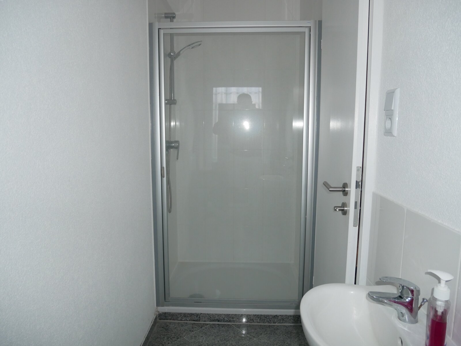 Dusche und WC Dusche und WC