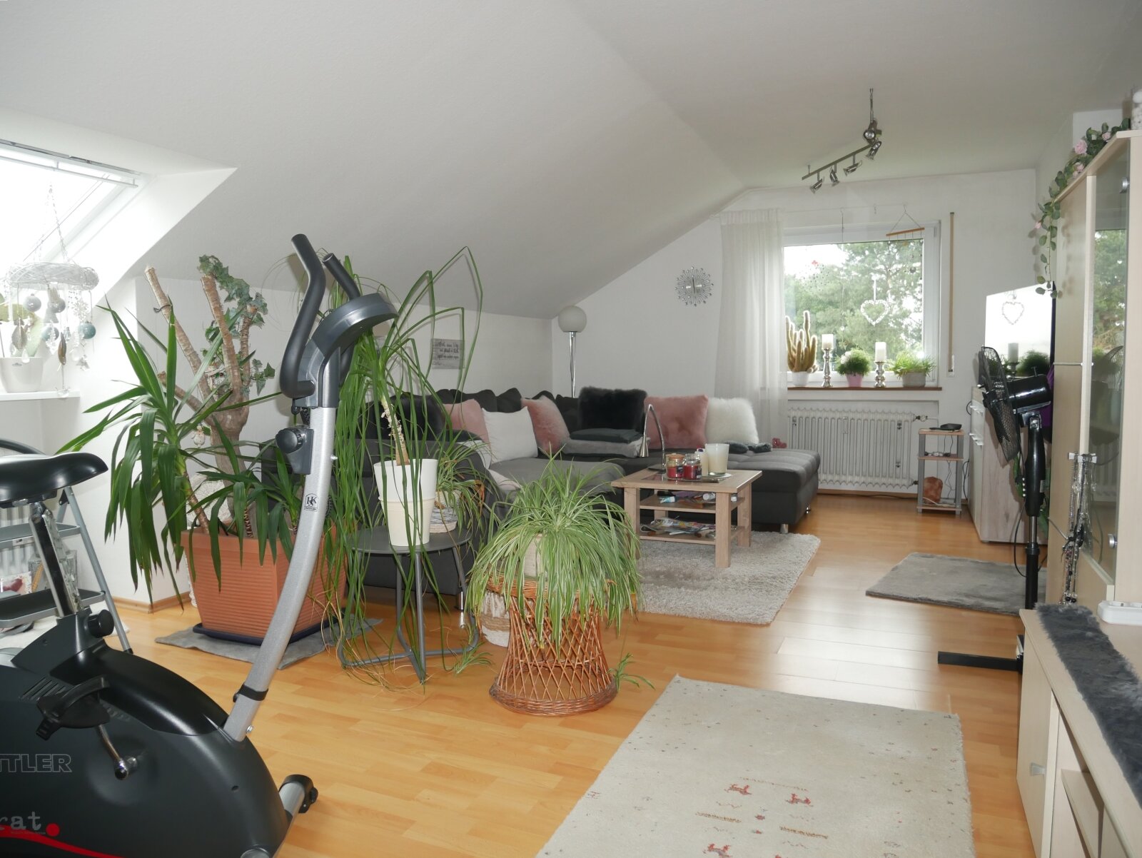 Wohnzimmer DG Wohnzimmer DG