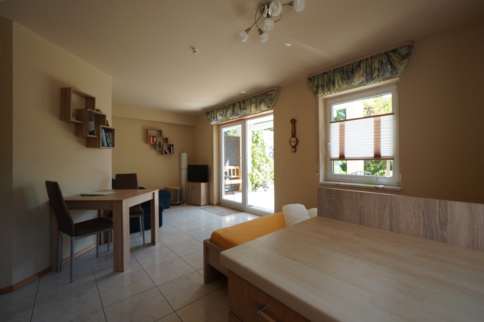Einliegerwohnung UG Einliegerwohnung UG