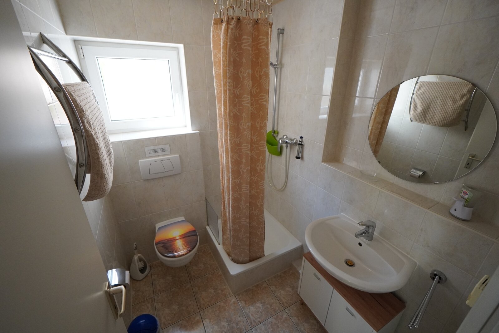 Einliegerwohnung Bad UG Einliegerwohnung Bad UG