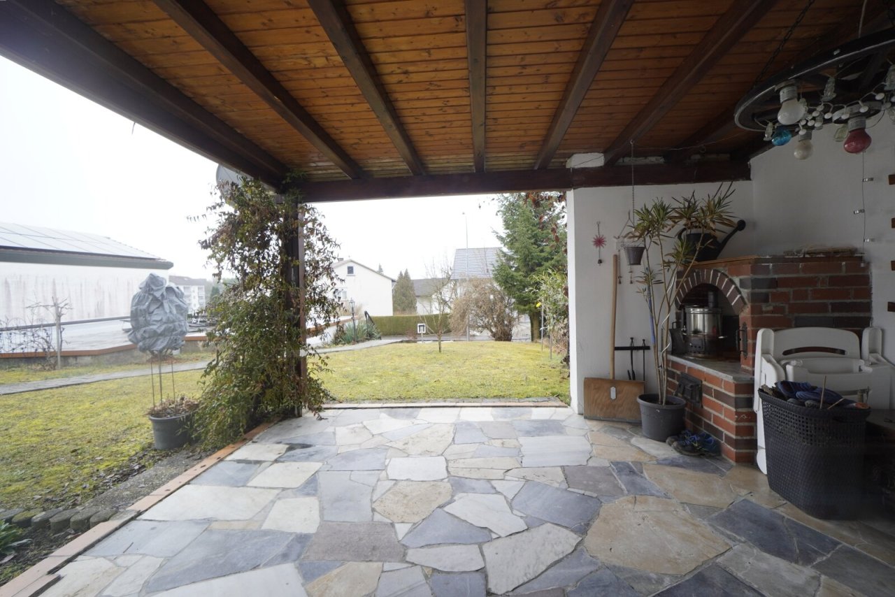 Überdachte Terrasse